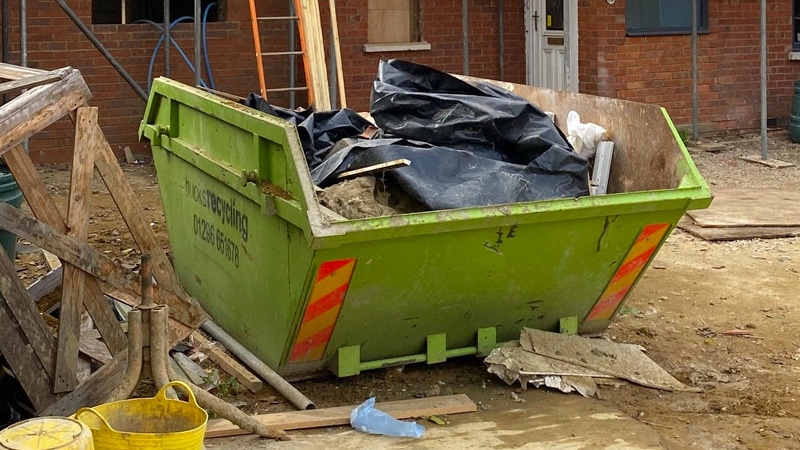 Builders skip hire Buckinghamshire