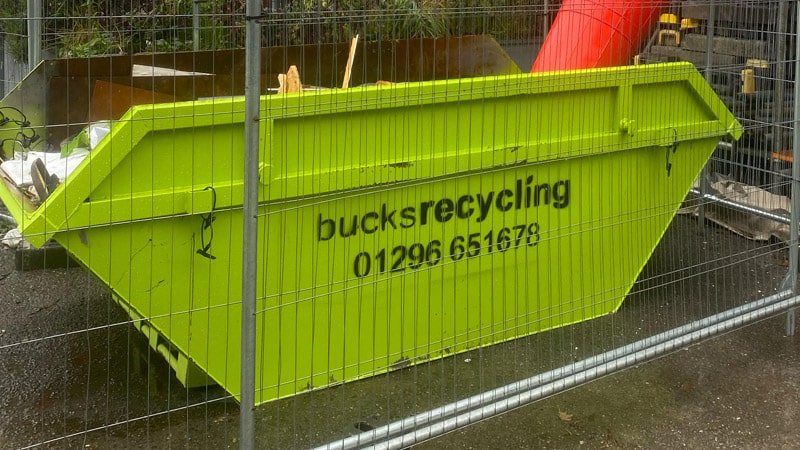 Medium skip hire Buckinghamshire